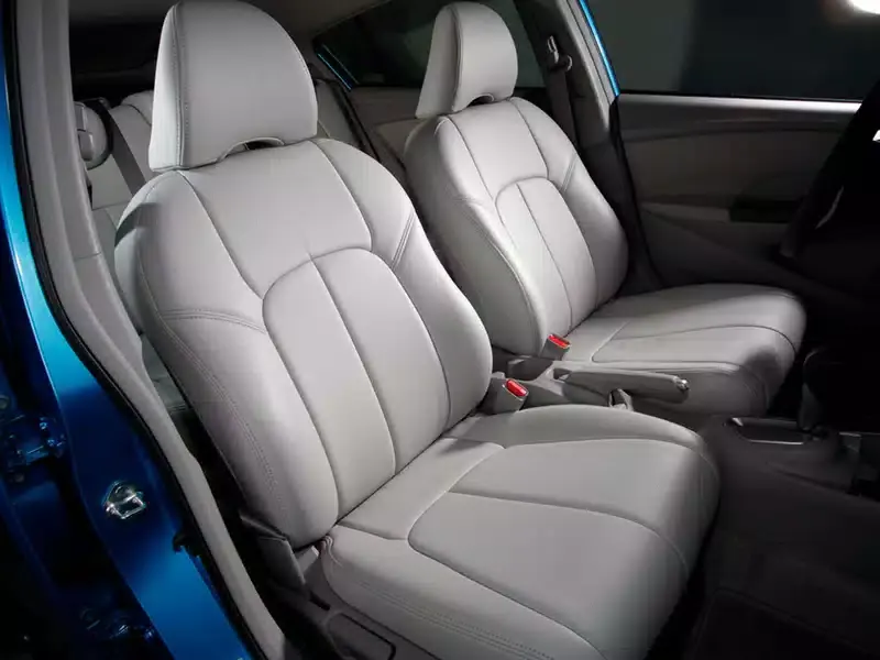 Fresh Stock Clazzio Vinyl Seat Covers 2001-LG-V | RealTruck