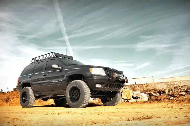 Big Sale Rough Country 4 Inch Jeep Long Arm Suspension Lift Kit 99-04 Grand Cherokee WJ - 90820