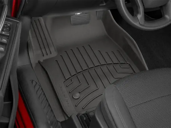 WeatherTech 19-25 Chevy Silverado Double Cab Bench Front FloorLiner HP - Black While Supplies Last