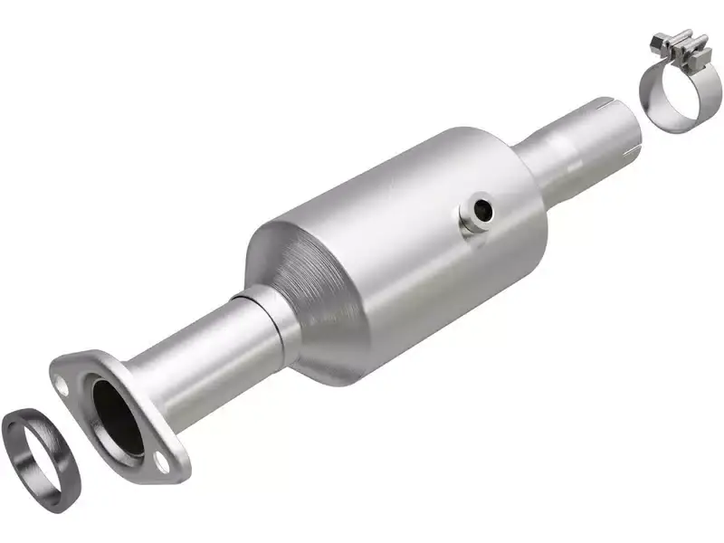 Magnaflow Direct-Fit California Catalytic Converter 5561517 | RealTruck Authentic