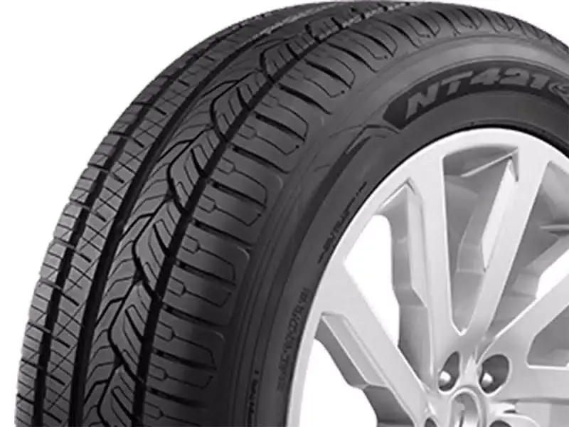 Nitto 421Q All Season Tire 210870 | RealTruck Budget