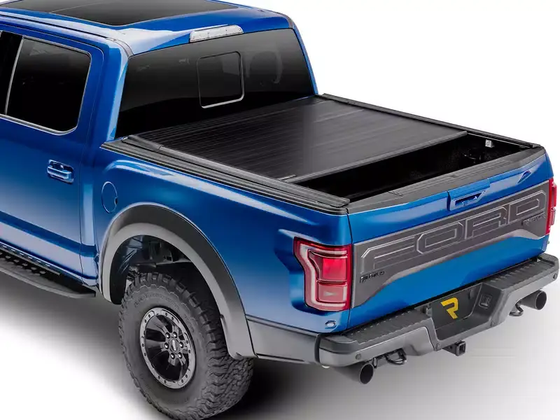 Buy Direct Retrax IX Manual Retractable Tonneau Cover 30822 | RealTruck