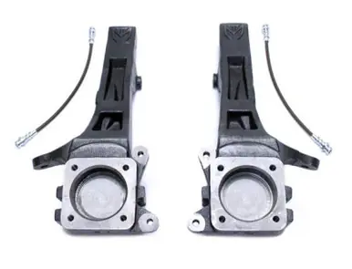 MaxTrac 05-18 Toyota Tacoma 2WD 6 Lug 4in Front Lift Spindles w/Extended DOT Compliant Brake Lines - 706840 Direct From Manufacturer